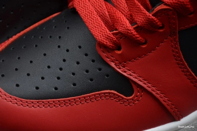 One Kick Red Air High BQ4422-600 85 1 Varsity Jordan 0723